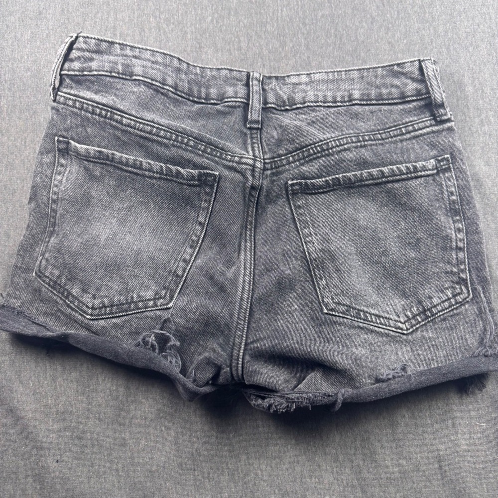 Old Navy Women's Size 4 Gray O G Straight High Rise Distressed Denim‎ Shorts - Picture 4 of 6